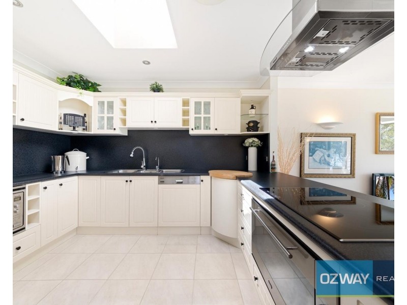 111 Beach Road, Wangi Wangi NSW 2267