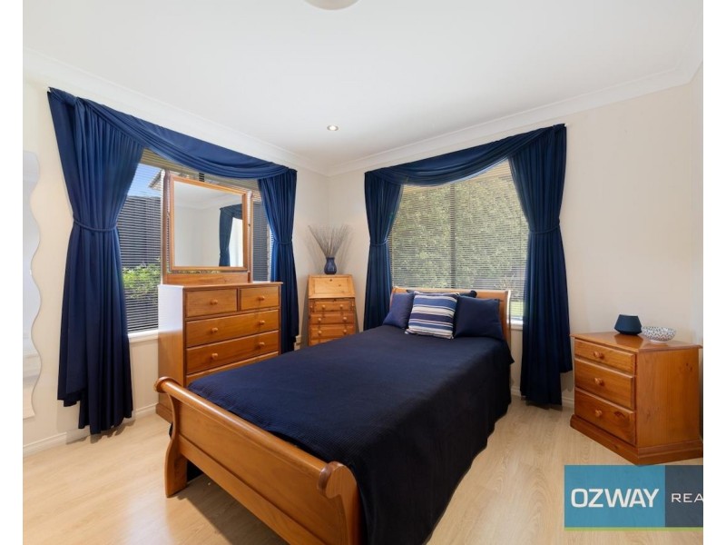 111 Beach Road, Wangi Wangi NSW 2267