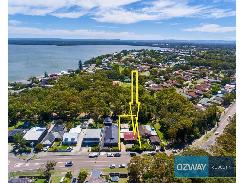 28 Elizabeth Bay Drive, Lake Munmorah NSW 2259