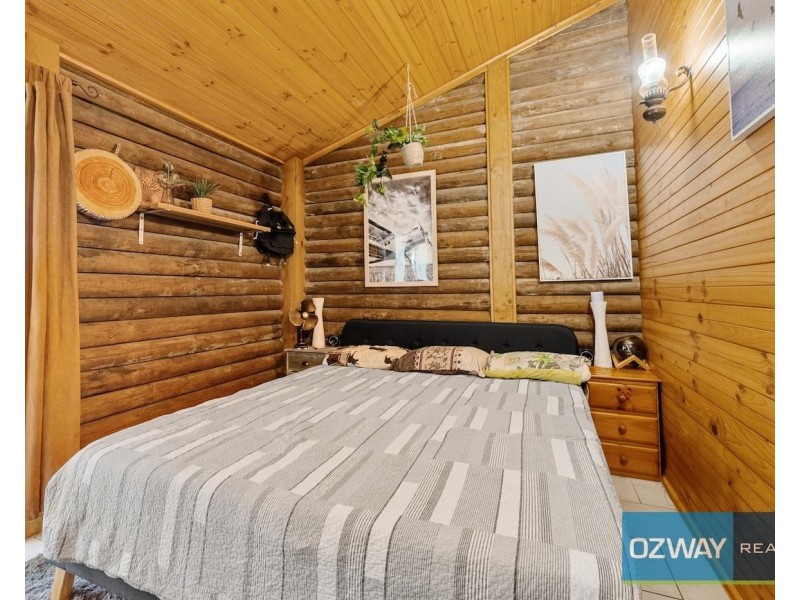 28 Elizabeth Bay Drive, Lake Munmorah NSW 2259