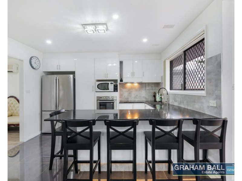 20 Kimberley Crescent, Fairfield West NSW 2165