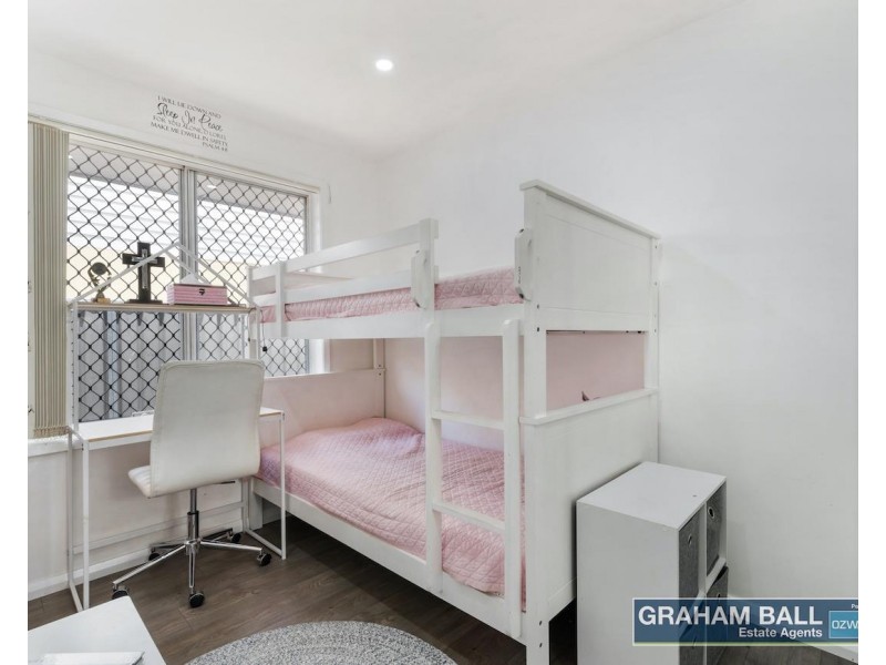 20 Kimberley Crescent, Fairfield West NSW 2165