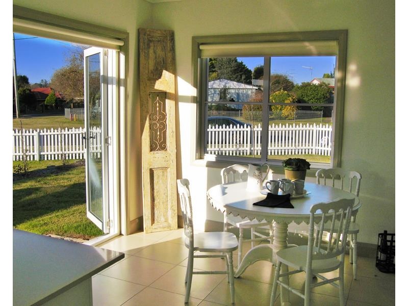 9/2-6 Hawkins  Street, Moss Vale NSW 2577