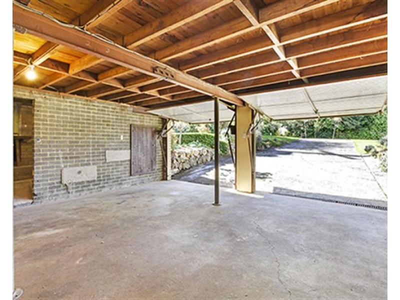 2 Woodville Road, Moss Vale NSW 2577