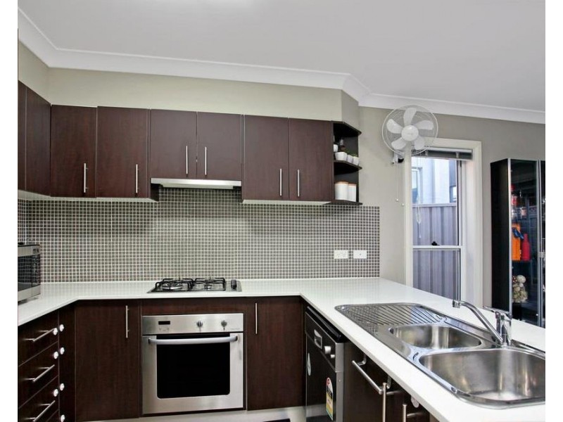 2/120 Brisbane  Street, St Marys NSW 2760