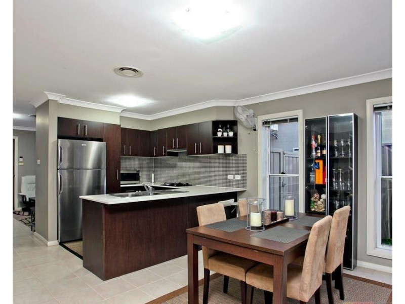 2/120 Brisbane  Street, St Marys NSW 2760