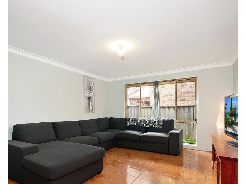 8 Pottery Circuit, Woodcroft NSW 2767