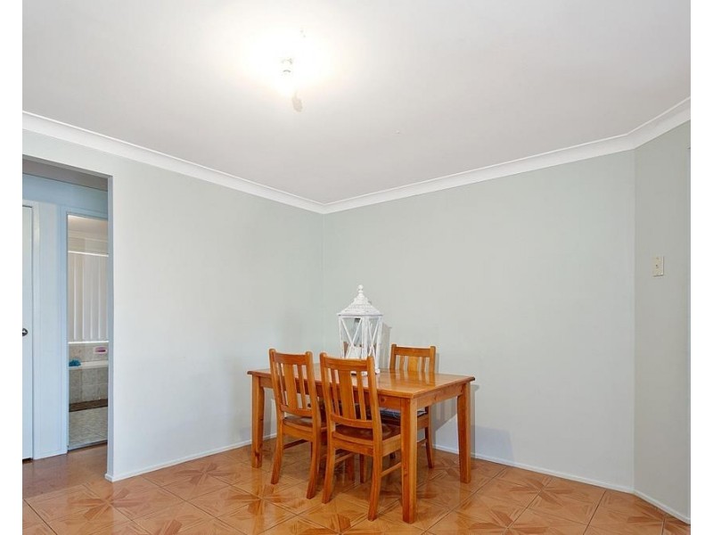 8 Pottery Circuit, Woodcroft NSW 2767