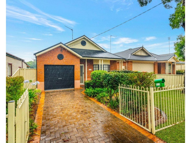 353 Argyle Street, Picton NSW 2571