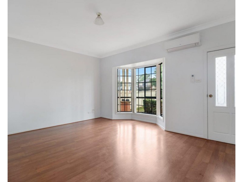 353 Argyle Street, Picton NSW 2571