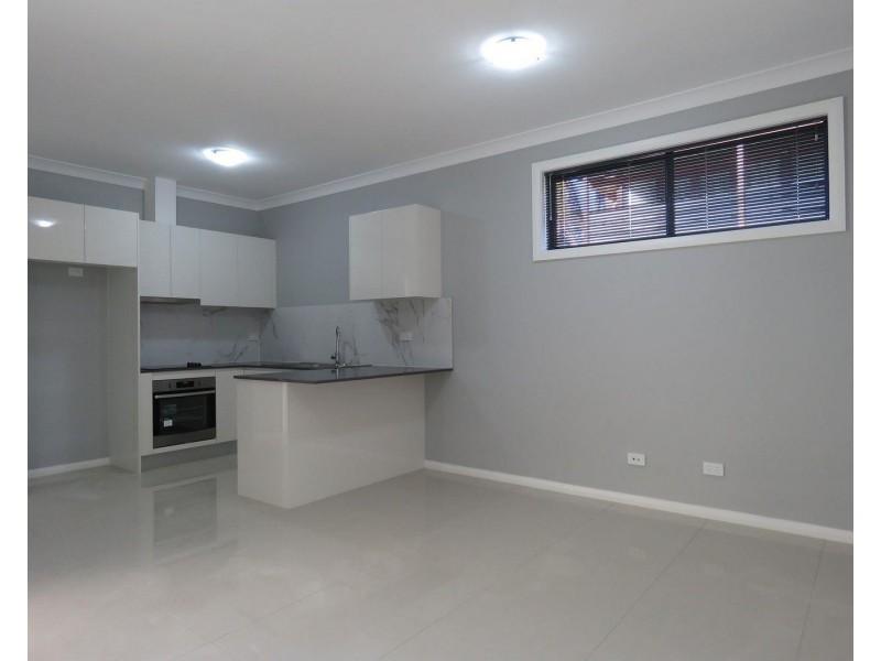 3-3a Nellie Stewart Drive, Doonside NSW 2767