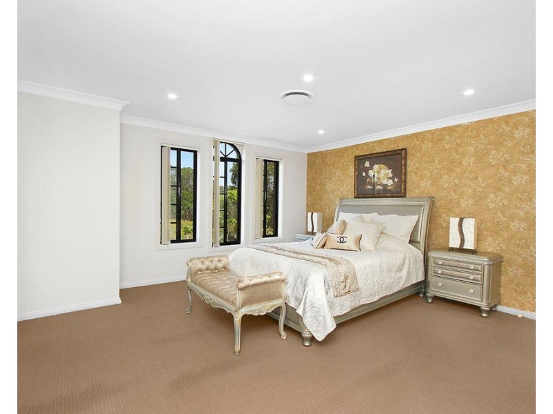 24B Lycett Avenue, West Hoxton NSW 2171