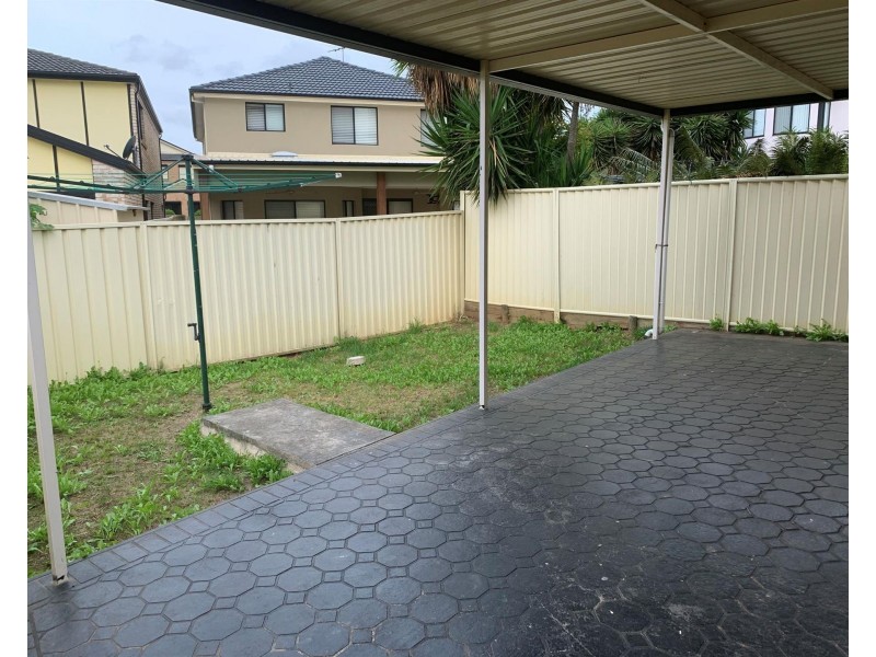 24B Lycett Avenue, West Hoxton NSW 2171