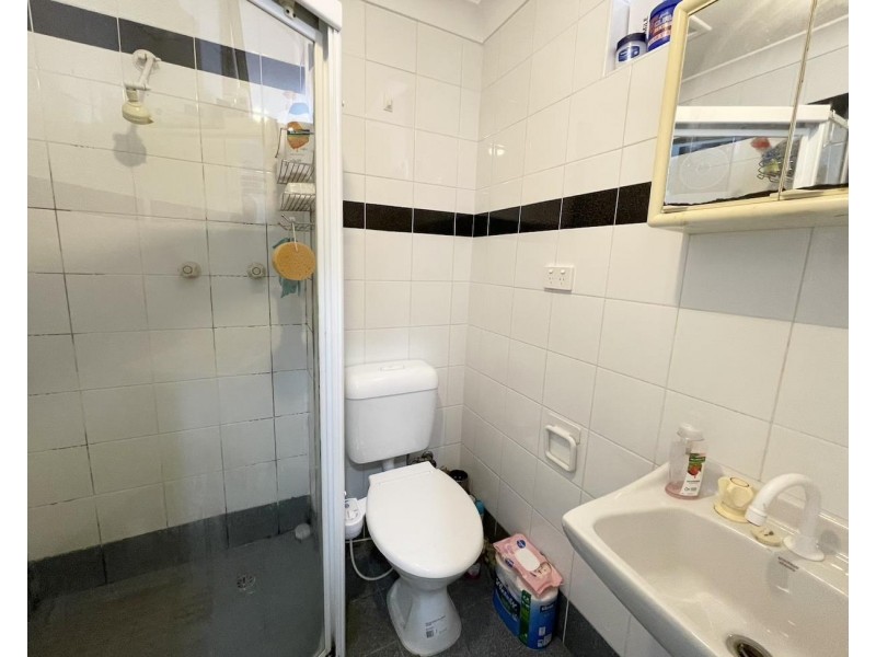8/275 Lyons Road, Russell Lea NSW 2046