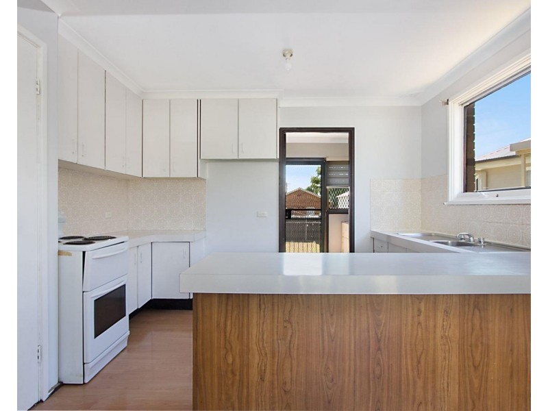 18 Madang Avenue, Whalan NSW 2770