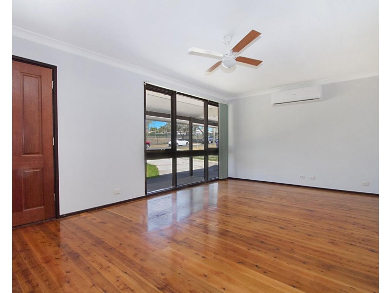 18 Madang Avenue, Whalan NSW 2770