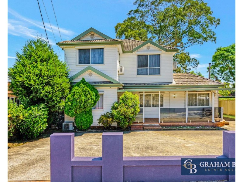 10 Sanderson Street, Carramar NSW 2163