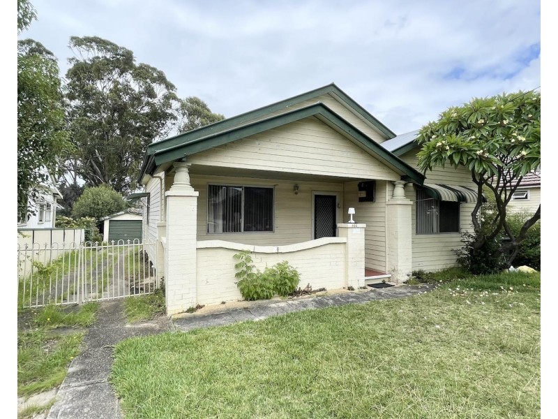 105 Harris Street, Fairfield NSW 2165