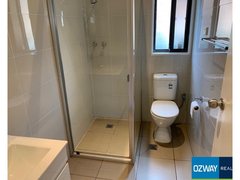 40 Railway Parade, Fairfield NSW 2165