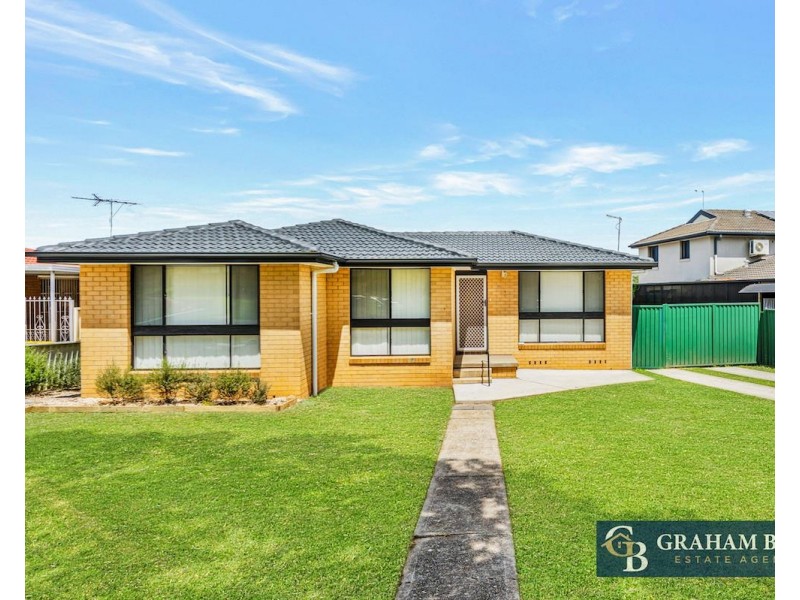 30 Dalton Place, Fairfield West NSW 2165