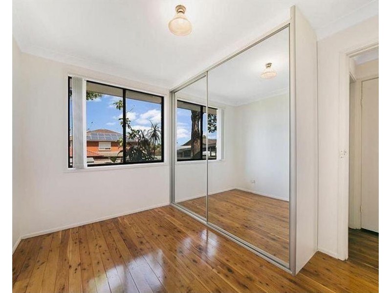 30 Dalton Place, Fairfield West NSW 2165