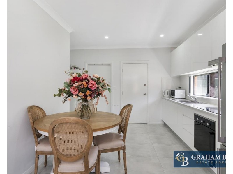 30 Dalton Place, Fairfield West NSW 2165