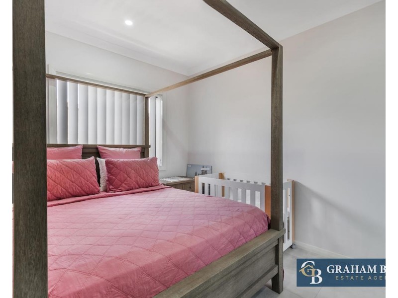 30 Dalton Place, Fairfield West NSW 2165