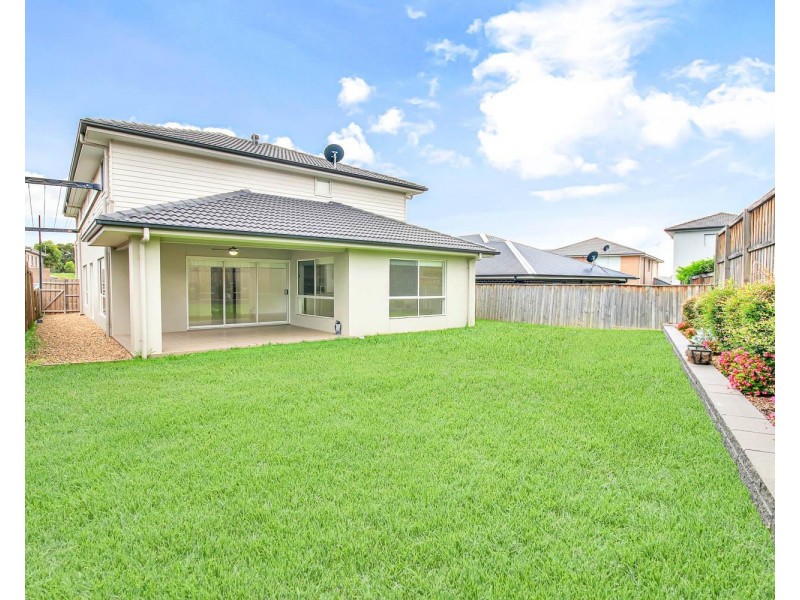 27 Oakhill  Crescent, Colebee NSW 2761