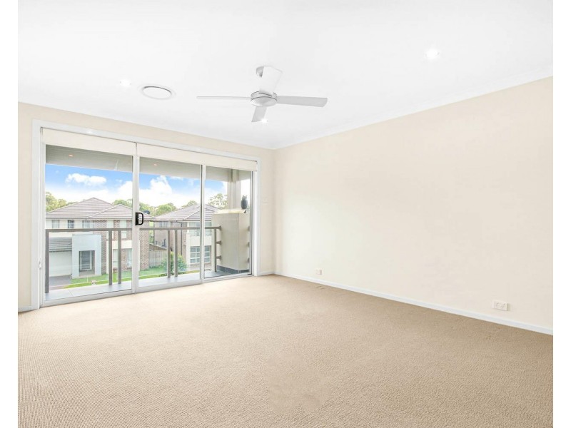 27 Oakhill  Crescent, Colebee NSW 2761