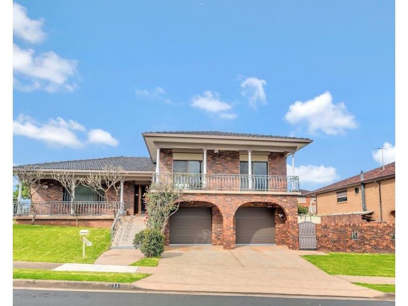 1A Watts Place, Prairiewood NSW 2176