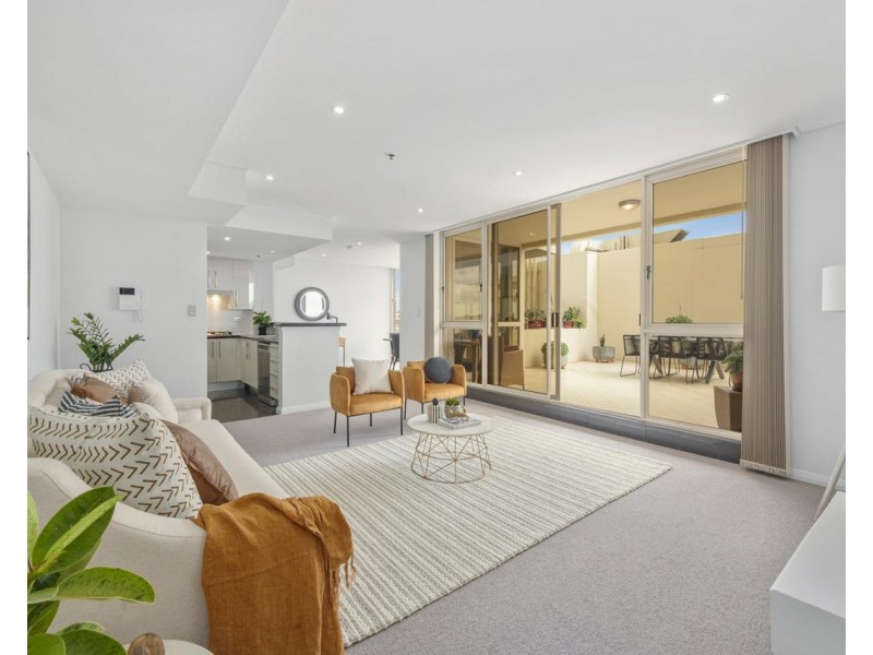 341/8 Lachlan Street, Waterloo NSW 2017