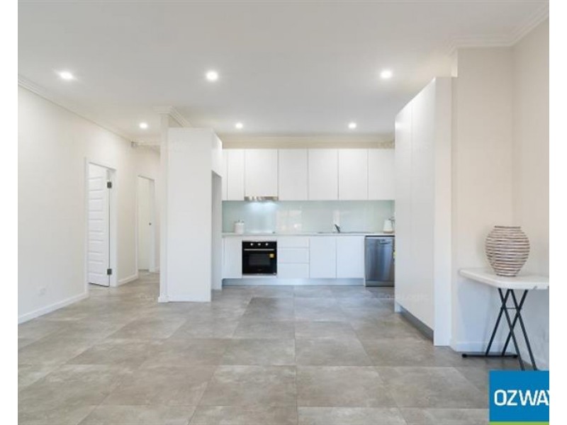 532 The Horsley Drive, Fairfield NSW 2165