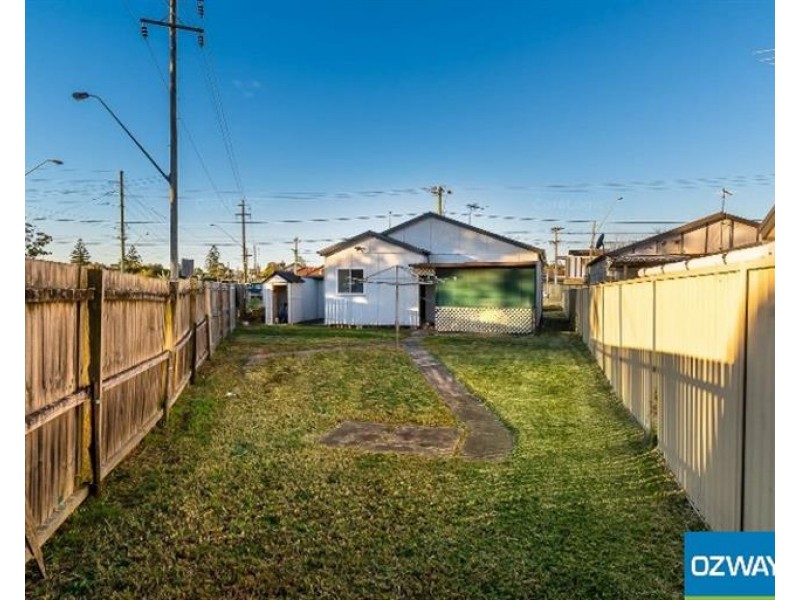 532 The Horsley Drive, Fairfield NSW 2165