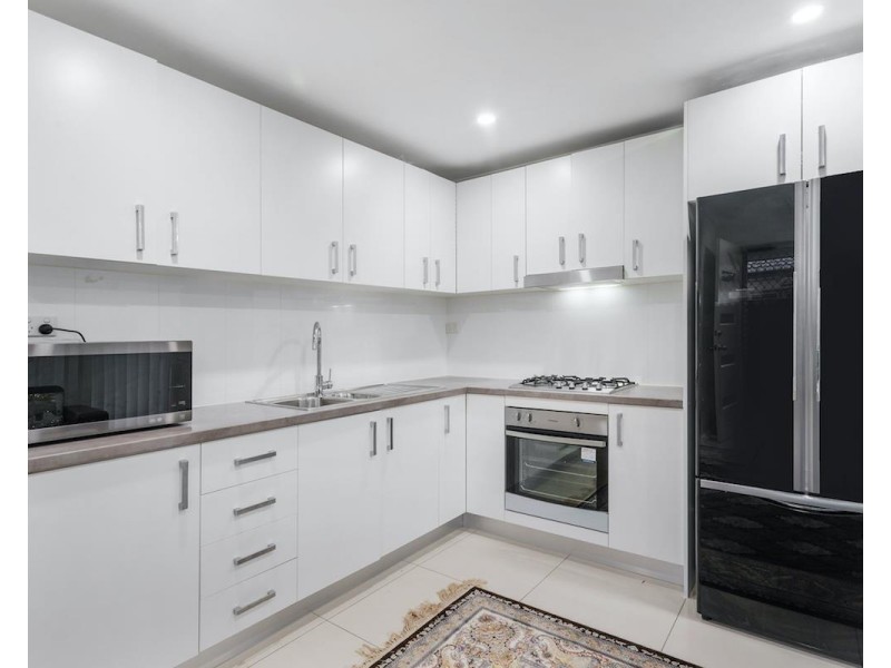 16 Tripoli Road, Fairfield West NSW 2165