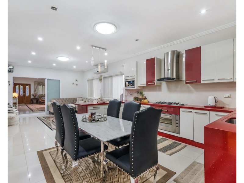 298 Chisholm Road, Auburn NSW 2144