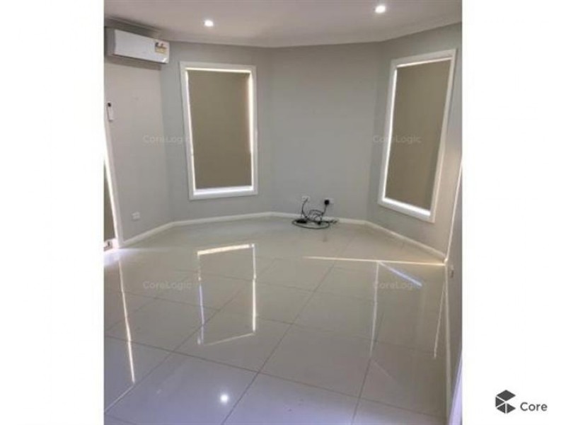 5A Rimfire Close, Bossley Park NSW 2176