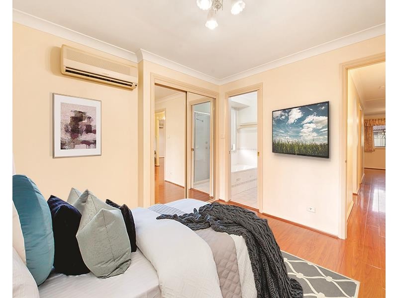 25 Floribunda Avenue, Glenmore Park NSW 2745