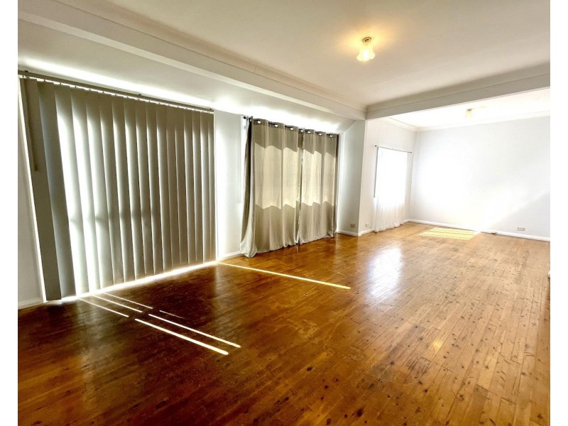 3 Baragoola Street, Fairfield Heights NSW 2165