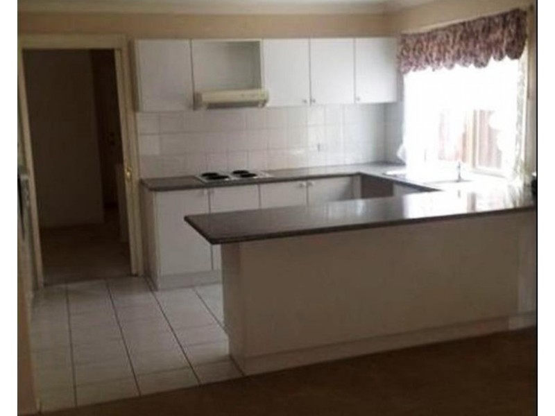 8 Peri Close, Woodcroft NSW 2767