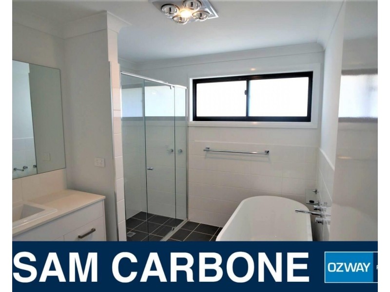 81 Easton Avenue, Spring Farm NSW 2570