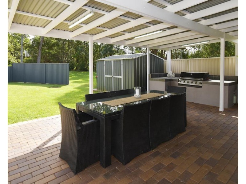 132 Pioneer Road, Towradgi NSW 2518
