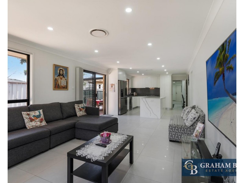 85a Eton  Street, Smithfield NSW 2164