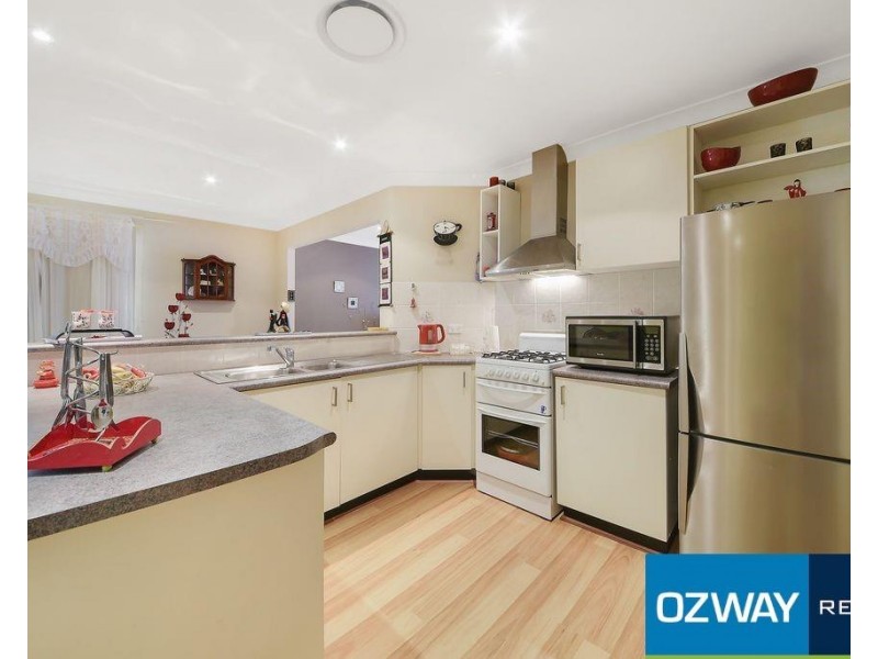 32 Theseus Circuit, Rosemeadow NSW 2560