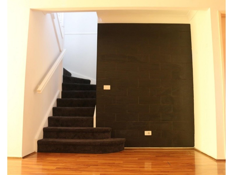 3/2 Blend Place, Woodcroft NSW 2767