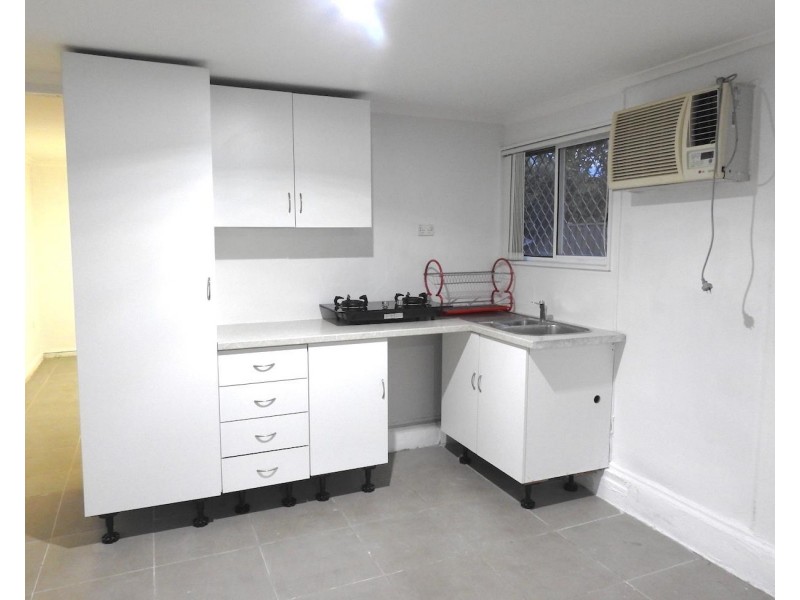 20A Kimberley Crescent, Fairfield West NSW 2165