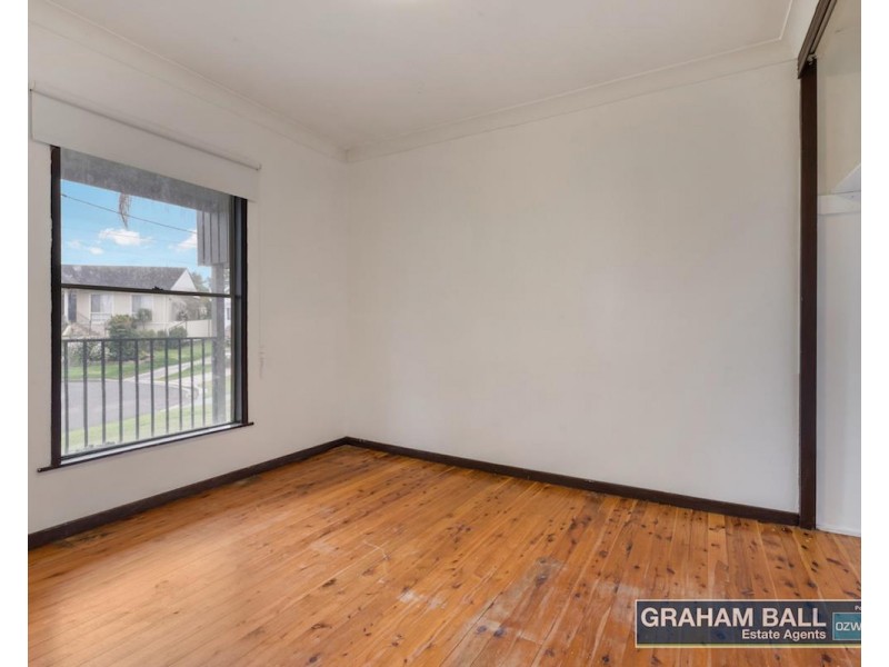 6 Cahill Street, Smithfield NSW 2164