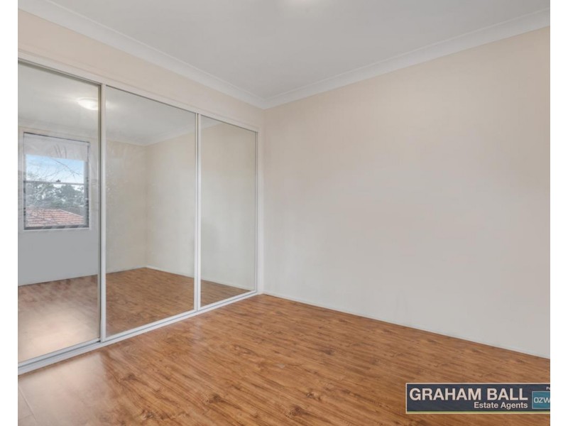 6 Cahill Street, Smithfield NSW 2164