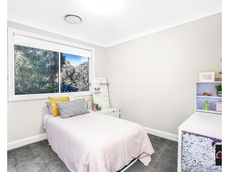 42 Stapylton Street, Winmalee NSW 2777