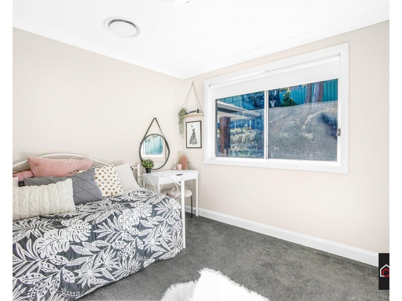 42 Stapylton Street, Winmalee NSW 2777