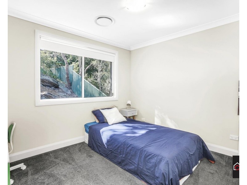 42 Stapylton Street, Winmalee NSW 2777